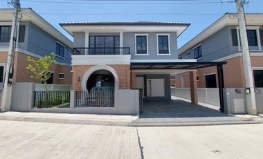 ให้เช่า 4 ห้องนอน วิลล่า ใน เมืองภูเก็ต, ภูเก็ต