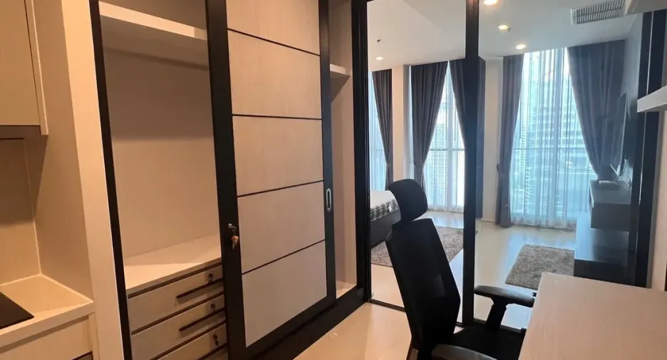 For rent 1 bed condo in Pathum Wan, Bangkok