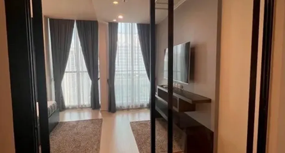For rent 1 bed condo in Pathum Wan, Bangkok