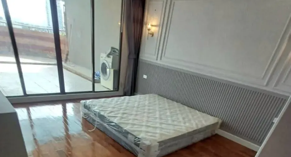 For rent 3 bedrooms condo in Suan Luang, Bangkok