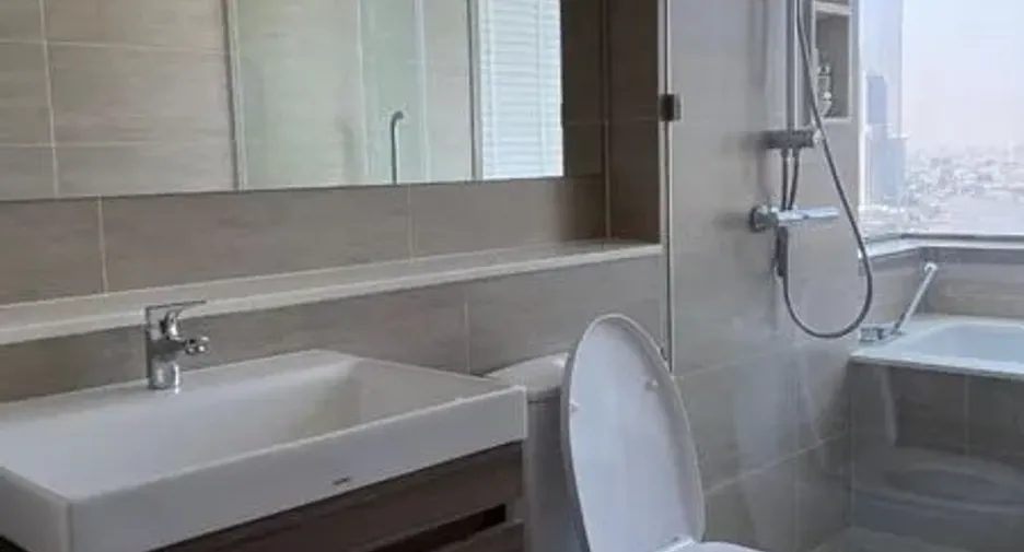 Wohnung zur Miete mit 3 Zimmer in Bang Kho Laem, Bangkok