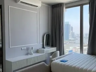 For rent 3 bedrooms condo in Bang Kho Laem, Bangkok