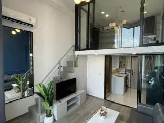 Condo en alquiler de 1 habitaciones en Khlong Toei, Bangkok