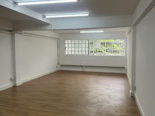 出租 商业空间 在 Watthana, 曼谷