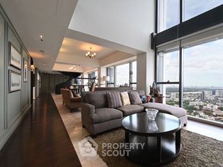 For rent and for sale 4 bedrooms condo in Sathon, Bangkok