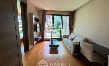 For rent and for sale 1 bed condo in Sathon, Bangkok
