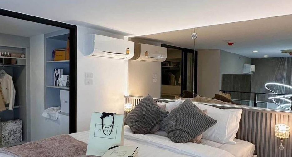 For rent 2 bedrooms condo in Chatuchak, Bangkok
