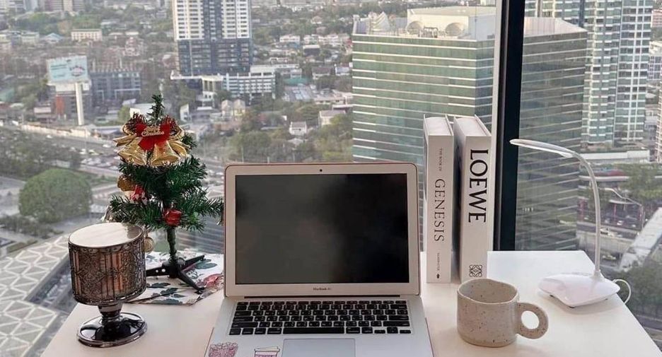For rent 2 bedrooms condo in Chatuchak, Bangkok
