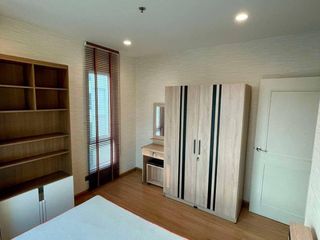 For sale 2 bedrooms condo in Huai Khwang, Bangkok