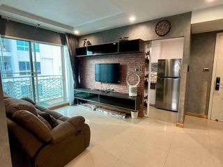For sale 2 bedrooms condo in Huai Khwang, Bangkok