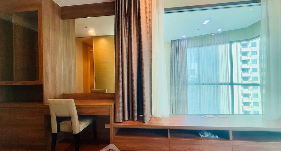 Wohnung zur Miete mit 3 Zimmer in Khlong Toei, Bangkok