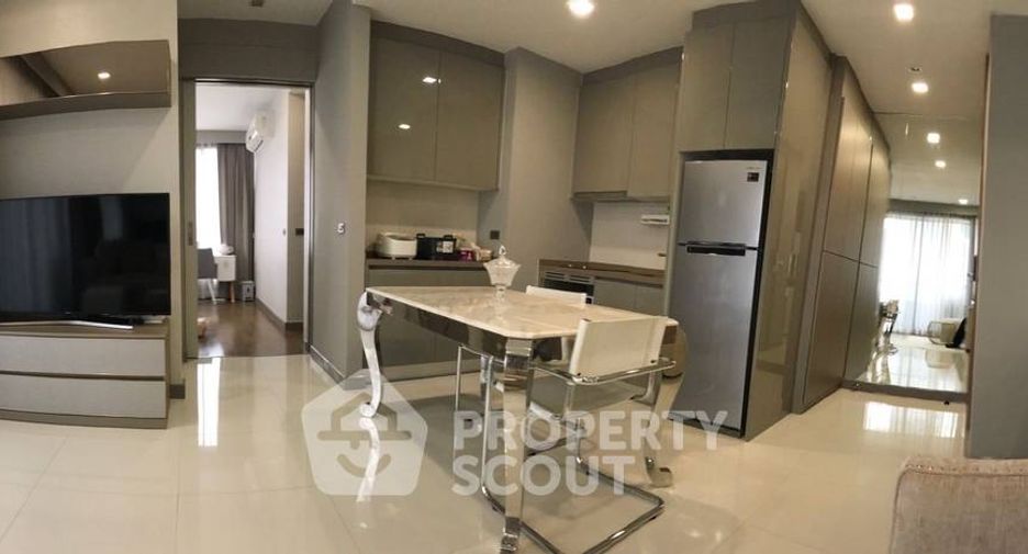 À vendre 1 chambre condo à Bang Rak, Bangkok