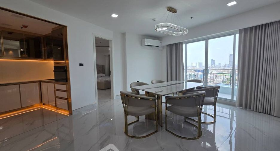 For sale 2 bedrooms condo in Yan Nawa, Bangkok