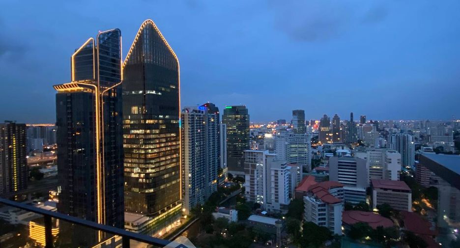 ขาย 2 ห้องนอน คอนโด ใน วัฒนา, กรุงเทพฯ