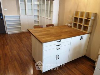 For sale 1 bed condo in Yan Nawa, Bangkok