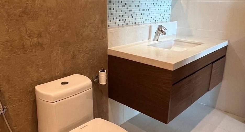 Аренда и продажа 1 кровать кондо в Кхлонг Тоеи, Бангкок