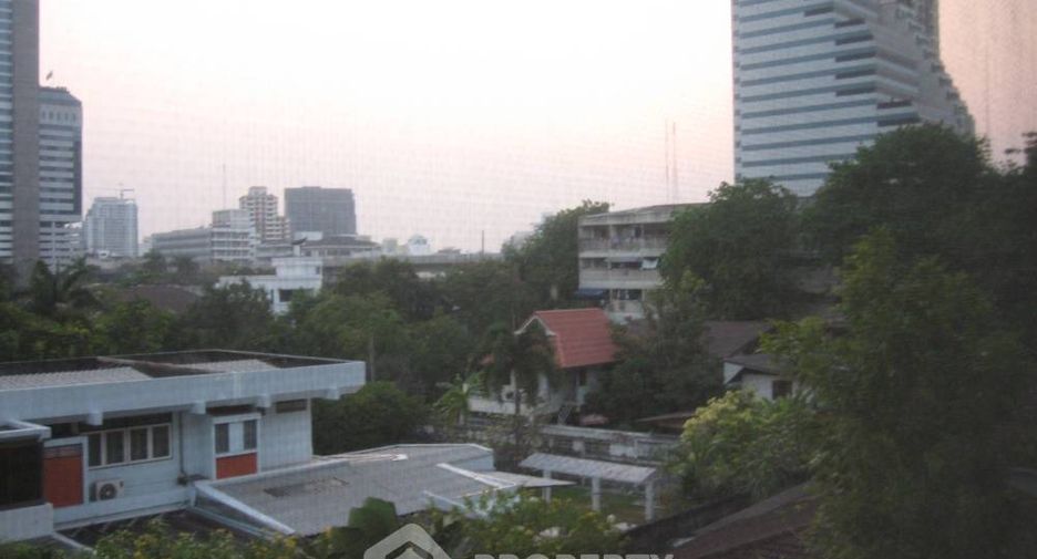 For sale 1 bed condo in Phaya Thai, Bangkok
