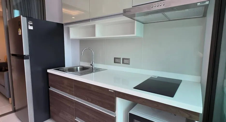 For rent 1 bed condo in Watthana, Bangkok