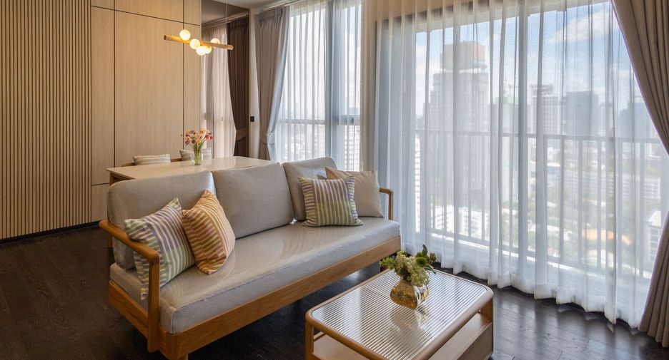 À louer 2 chambres condo à Watthana, Bangkok