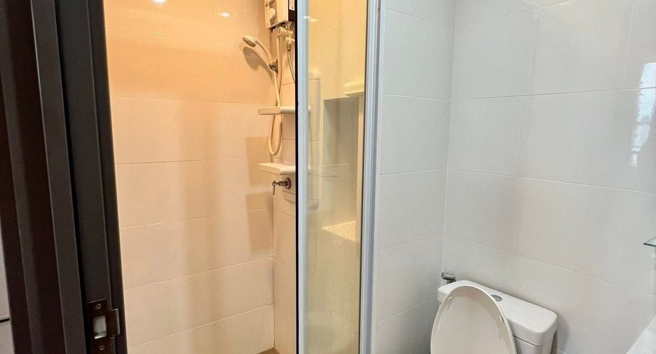 Condo en alquiler de 1 habitaciones en Watthana, Bangkok