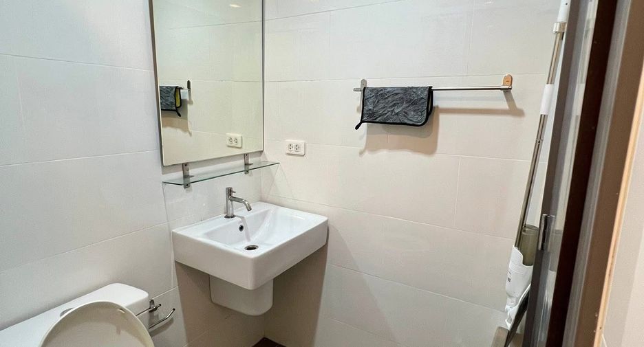 Condo en alquiler de 1 habitaciones en Watthana, Bangkok