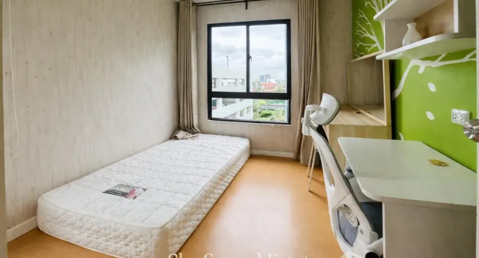 For rent 2 bedrooms condo in Bang Na, Bangkok