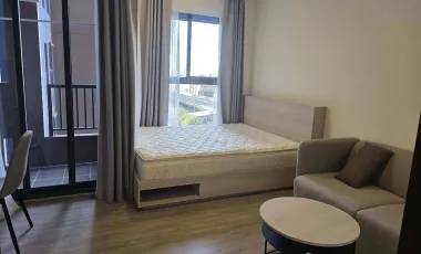 Wohnung zur Miete mit Studio in Watthana, Bangkok