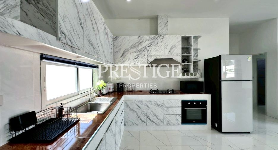 For sale and for rent 3 bedrooms house in East Pattaya, Pattaya