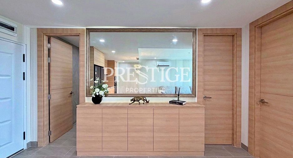 For sale 2 bedrooms condo in North Pattaya, Pattaya