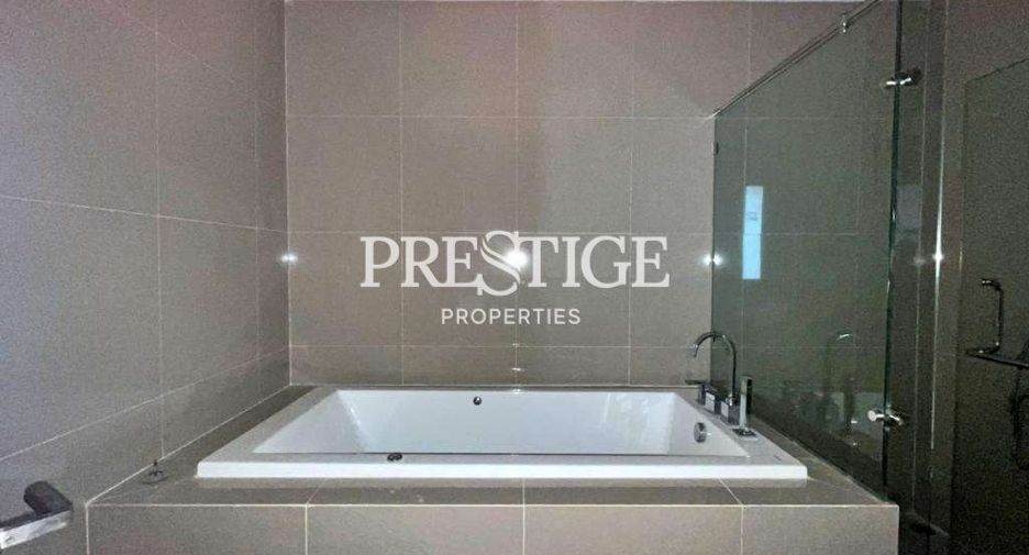 For sale 3 bedrooms condo in North Pattaya, Pattaya