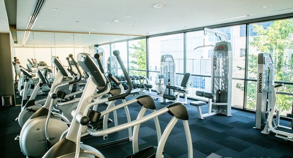 For rent 1 bed condo in Sathon, Bangkok