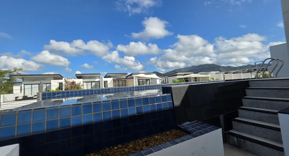 For sale 5 bedrooms villa in Thalang, Phuket