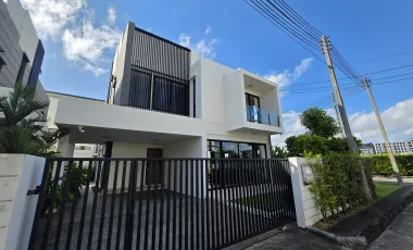 For sale 5 ベッドルーム villa in Thalang, Phuket