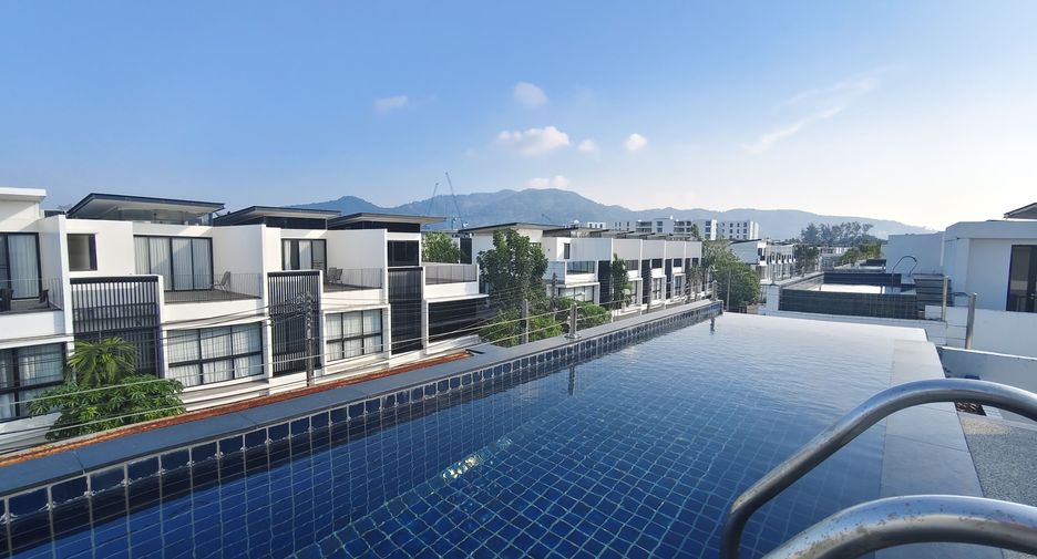 For sale 5 bedrooms villa in Thalang, Phuket