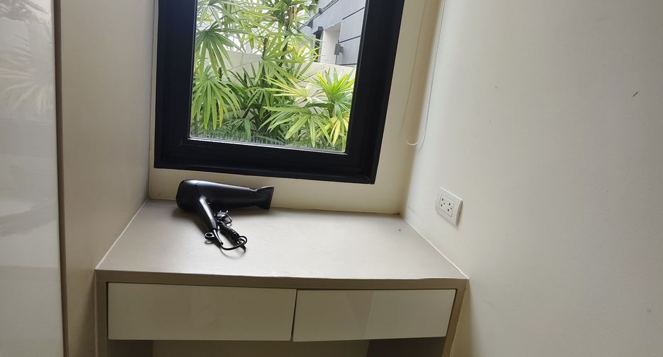 For sale 5 bedrooms villa in Thalang, Phuket