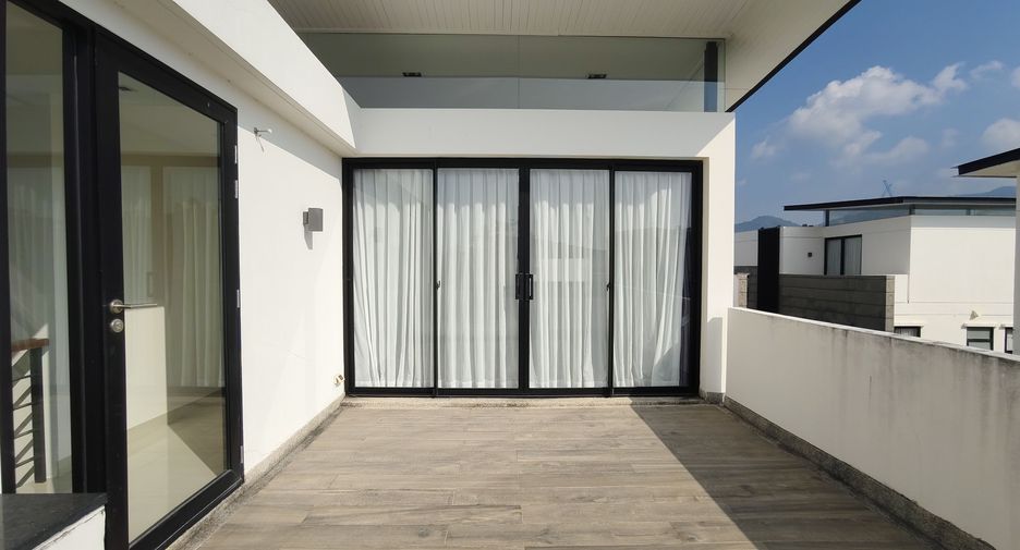 For sale 5 bedrooms villa in Thalang, Phuket