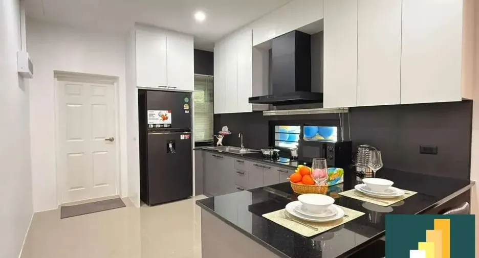 For rent and for sale 3 bedrooms house in Bang Lamung, Chonburi