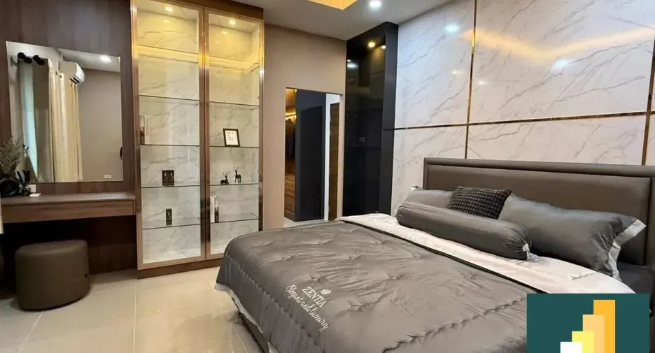 For rent and for sale 3 bedrooms house in Bang Lamung, Chonburi