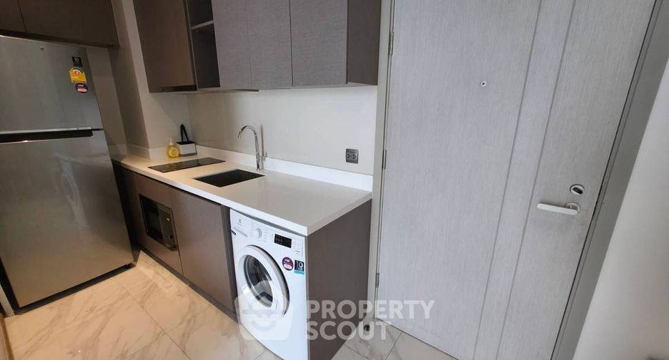 For rent 1 bed condo in Watthana, Bangkok
