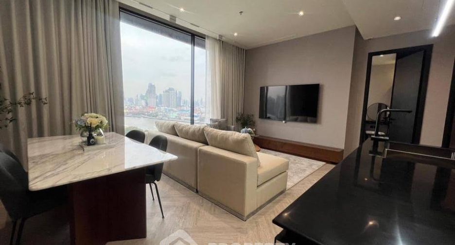 For rent 2 bedrooms condo in Khlong San, Bangkok