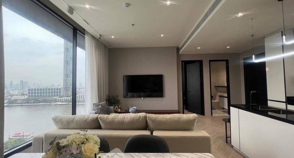 For rent 2 bedrooms condo in Khlong San, Bangkok