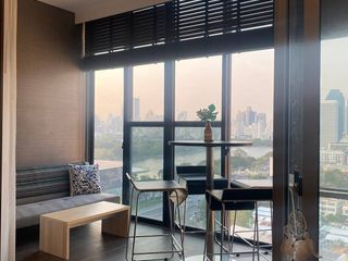 À louer 1 chambre condo à Khlong Toei, Bangkok