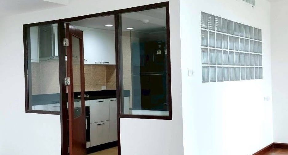 À louer 3 chambres condo à Sattahip, Chonburi