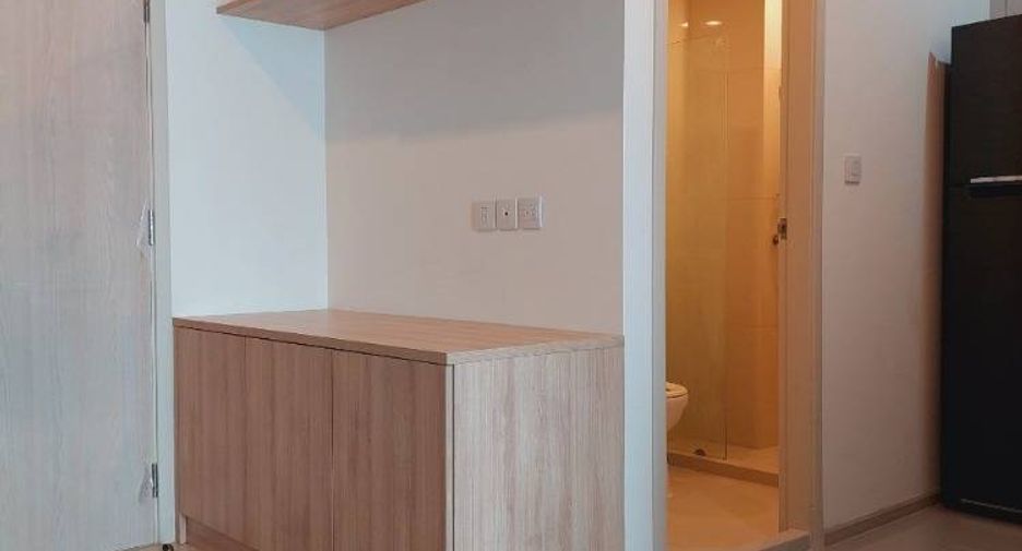Condo en alquiler de 1 habitaciones en Watthana, Bangkok