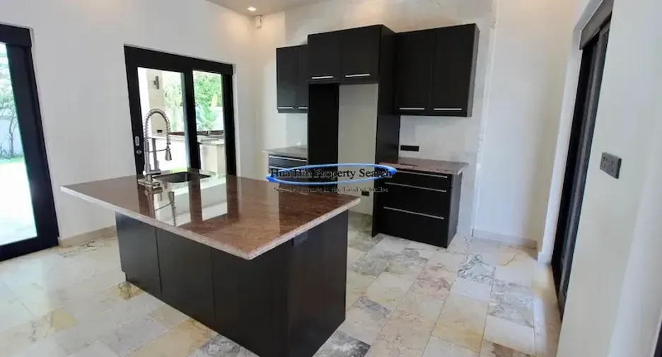 À vendre 3 chambres maison à Sam Roi Yot, Prachuap Khiri Khan