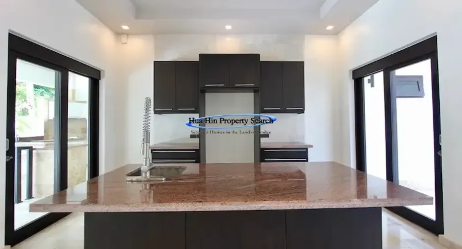 À vendre 3 chambres maison à Sam Roi Yot, Prachuap Khiri Khan