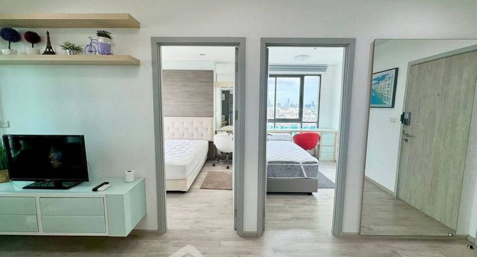 For rent 2 bedrooms condo in Bangkok Noi, Bangkok