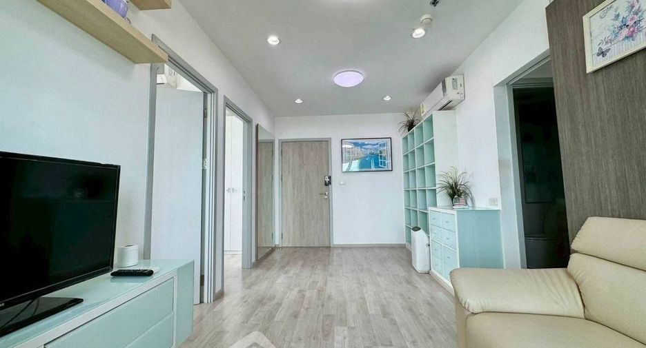 For rent 2 bedrooms condo in Bangkok Noi, Bangkok