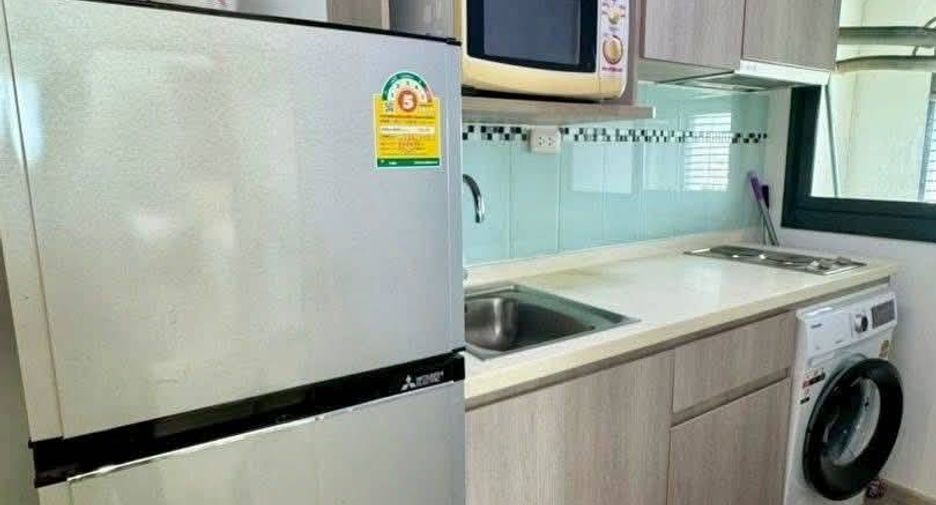For rent 2 bedrooms condo in Bangkok Noi, Bangkok