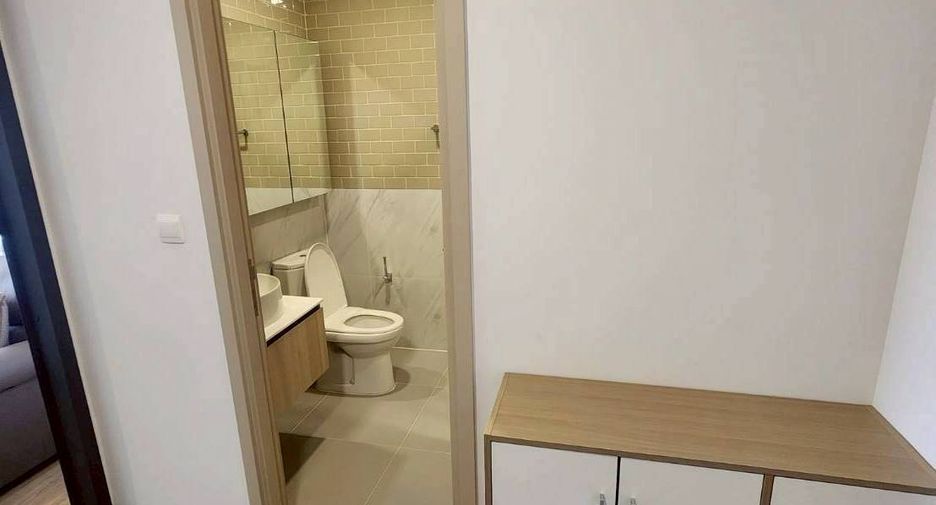 For rent 1 bed condo in Ratchathewi, Bangkok